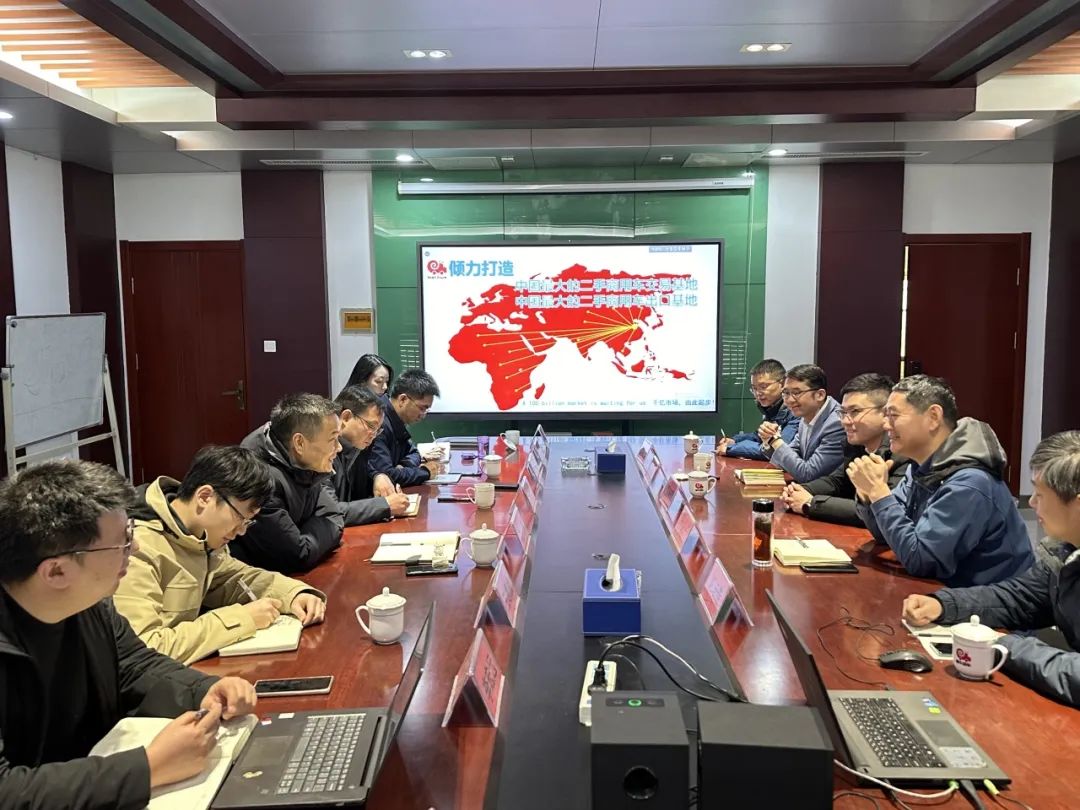 热烈欢迎东风商用车后市场事业部总经理刘翼一行莅临U8国际公司参观交流